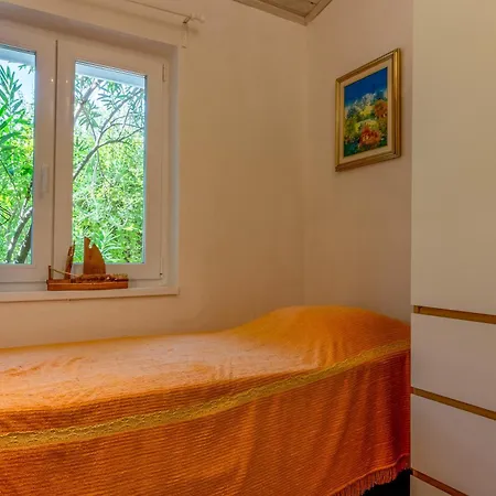 Azzuro Bay Jadranovo