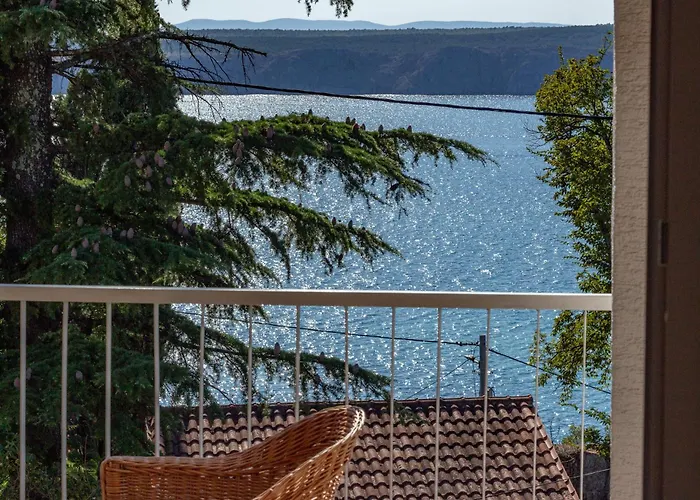 Azzuro Bay
