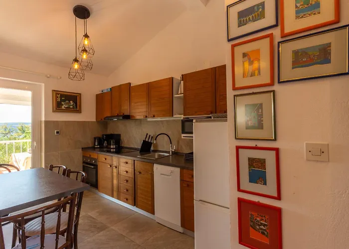 Azzuro Bay Apartament Jadranovo